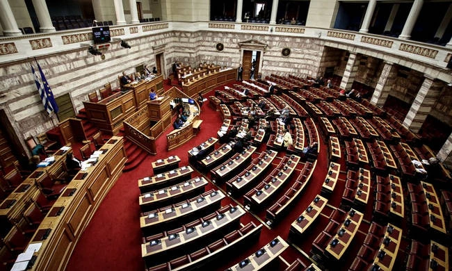 Θεσσαλία: Ροζ σκάνδαλο με βουλευτή – Οι υποψίες και τα ντοκουμέντα της απιστίας που διέλυσαν το γάμο